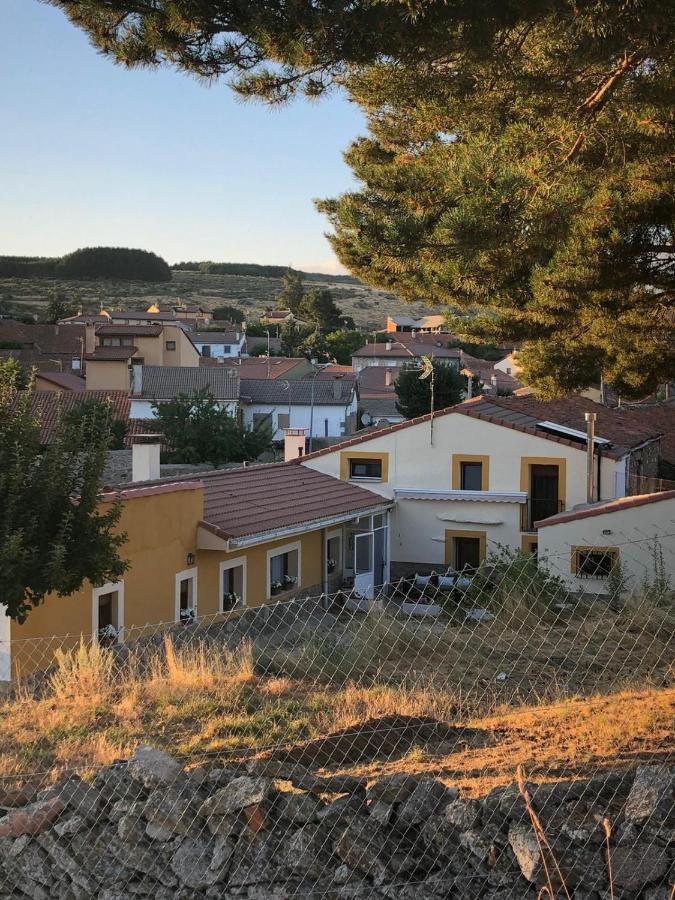 Casa Rural Los 7 Pinos De Gredos Navarredonda de Gredos Bagian luar foto