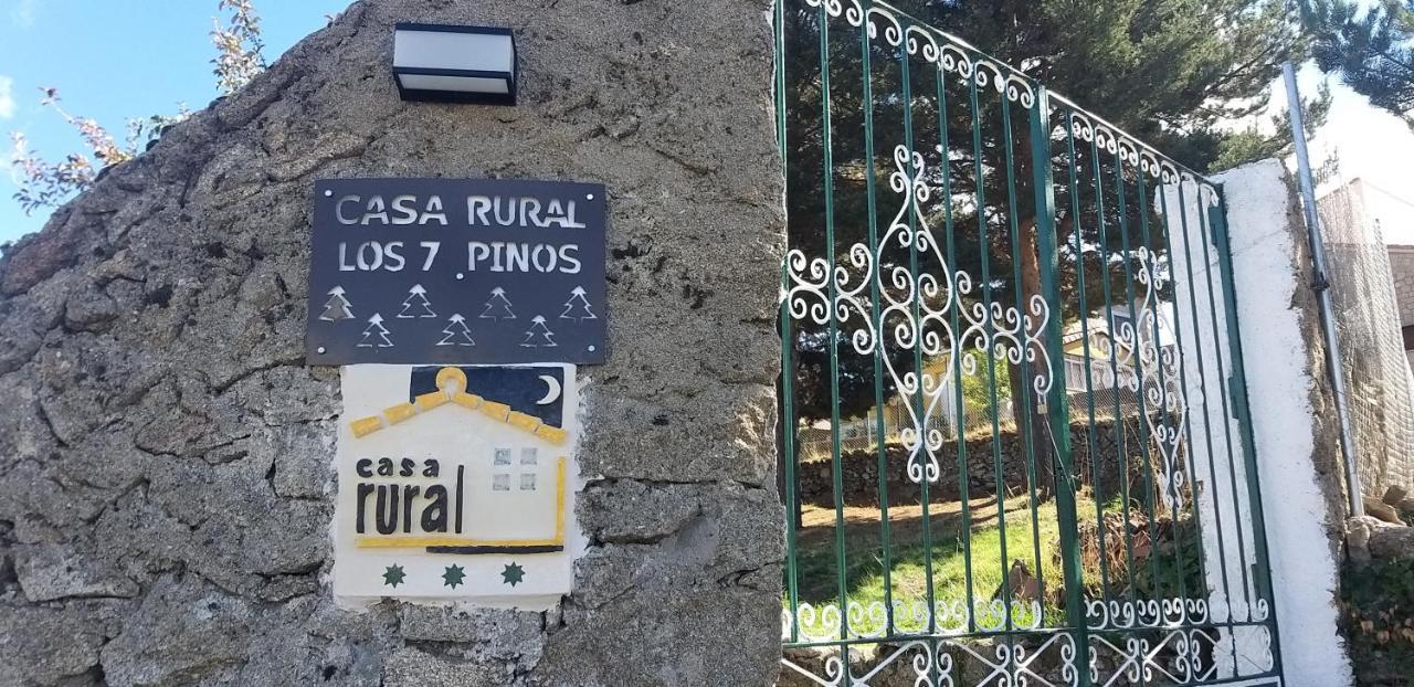 Casa Rural Los 7 Pinos De Gredos Navarredonda de Gredos Bagian luar foto